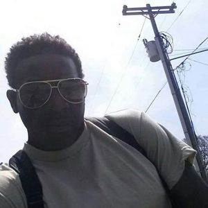 Meet your Posher, Robert